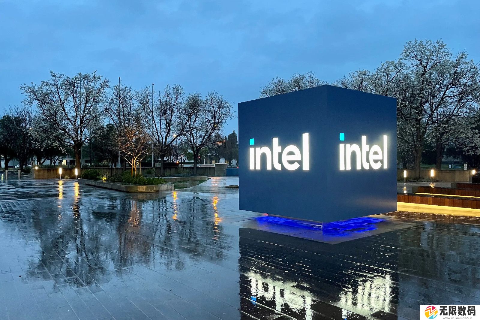 英特尔宣布：11月将在俄勒冈州裁员1300人