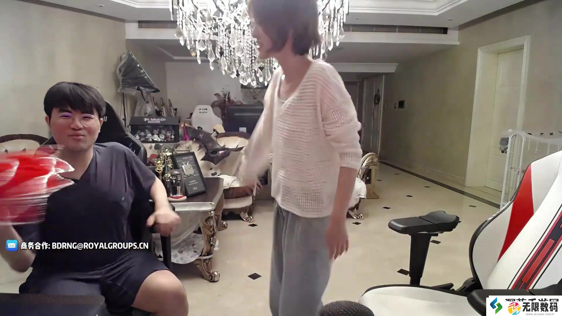 直播天才！姿态夏安跳晚安大小姐