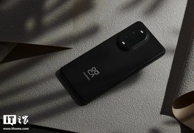 华为nova13真机图_华为nova13真机实拍