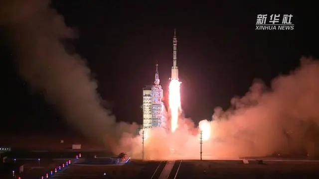 神州十九号载人飞船在哪里